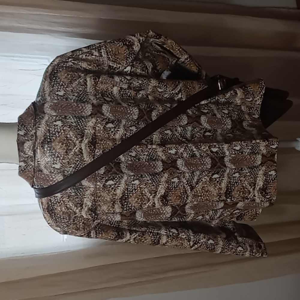 Susan Graver / Style Jacket - Picture 7 of 15